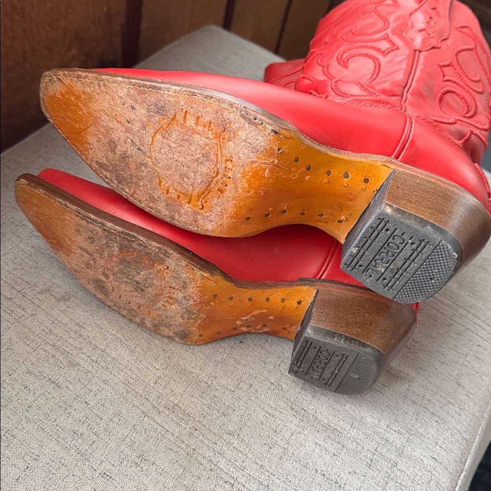 red cowboy boots - Picture 9 of 11